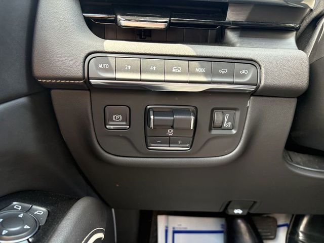 2023 Cadillac Escalade 4WD 4dr Premium Luxury - 23025941 - 23