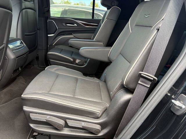 2023 Cadillac Escalade 4WD 4dr Premium Luxury - 23025941 - 8