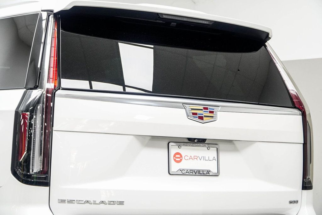 2023 Cadillac Escalade Premium Luxury photo 11