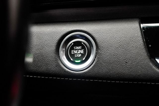 2023 Cadillac Escalade 4WD 4dr Premium Luxury - 22920174 - 19