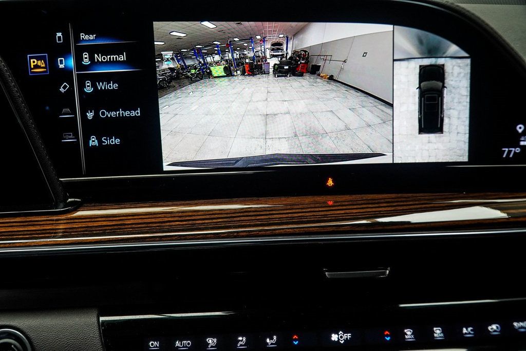 2023 Cadillac Escalade Premium Luxury photo 22