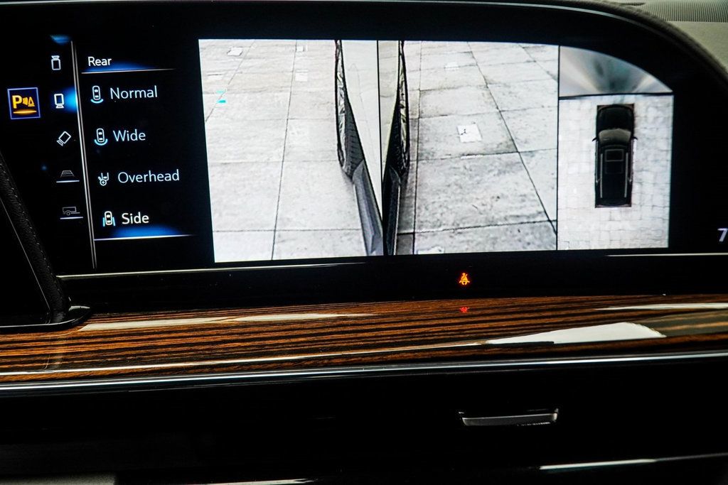 2023 Cadillac Escalade Premium Luxury photo 25
