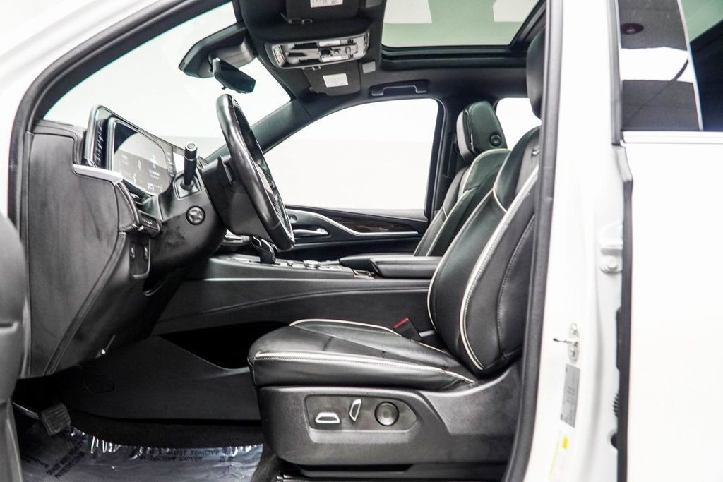 2023 Cadillac Escalade Premium Luxury photo 36