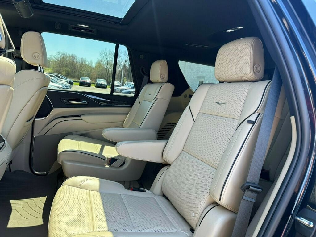 2023 Cadillac Escalade 4WD 4dr Premium Luxury - 22401579 - 19
