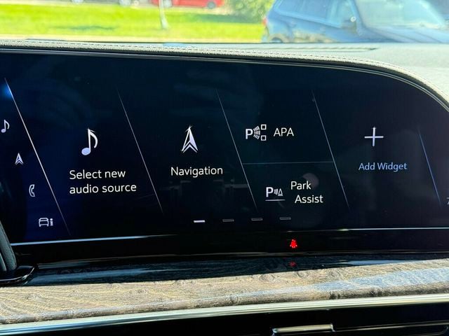 2023 Cadillac Escalade 4WD 4dr Premium Luxury - 23096302 - 33