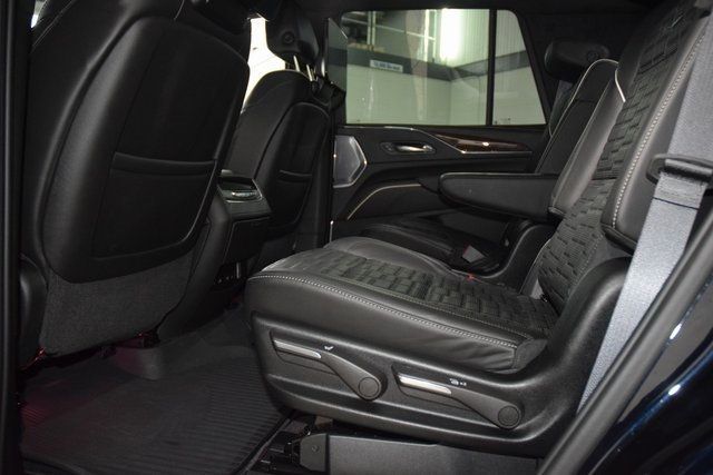 2023 Cadillac Escalade 4WD 4dr Premium Luxury Platinum - 22920184 - 42