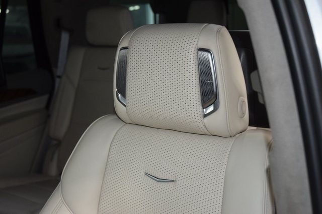 2023 Cadillac Escalade 4WD 4dr Premium Luxury Platinum - 22987968 - 40