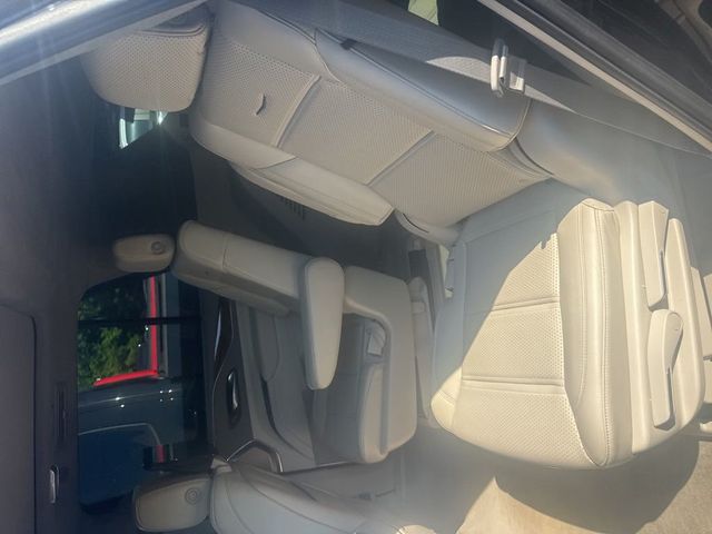 2023 Cadillac Escalade 4WD 4dr Premium Luxury Platinum - 23024950 - 16