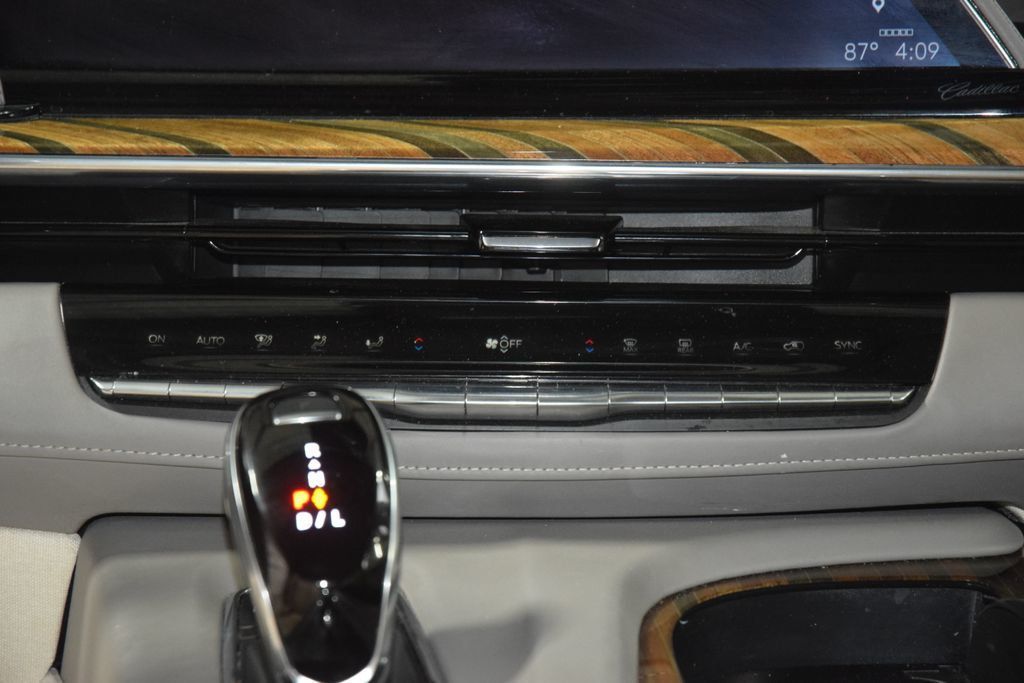 2023 Cadillac Escalade 4WD 4dr Premium Luxury Platinum - 23024950 - 33