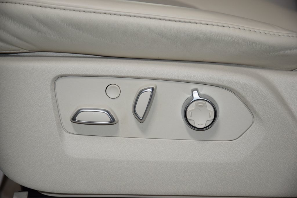 2023 Cadillac Escalade 4WD 4dr Premium Luxury Platinum - 23024950 - 40