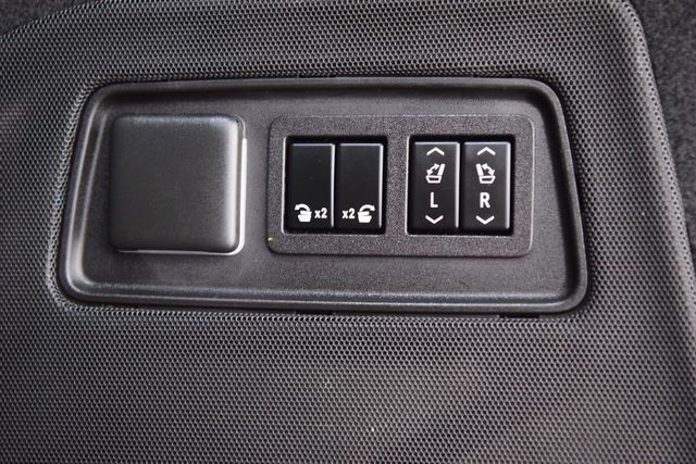 2023 Cadillac Escalade 4WD 4dr Premium Luxury Platinum - 23035248 - 25