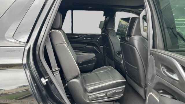 2023 Cadillac Escalade 4WD 4dr Sport - 23043522 - 17