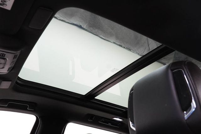 2023 Cadillac Escalade 4WD 4dr Sport - 22997004 - 19