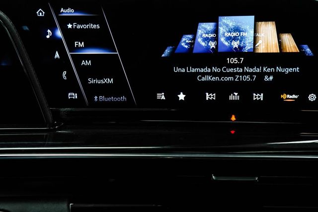 2023 Cadillac Escalade 4WD 4dr Sport - 22997004 - 35