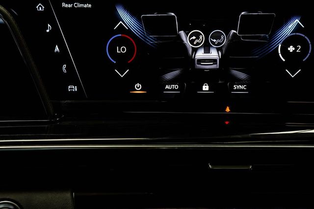 2023 Cadillac Escalade 4WD 4dr Sport - 22997004 - 38