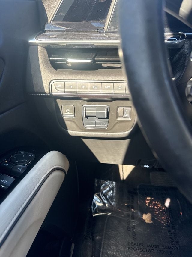 2023 Cadillac Escalade 4WD 4dr Sport - 22931774 - 16
