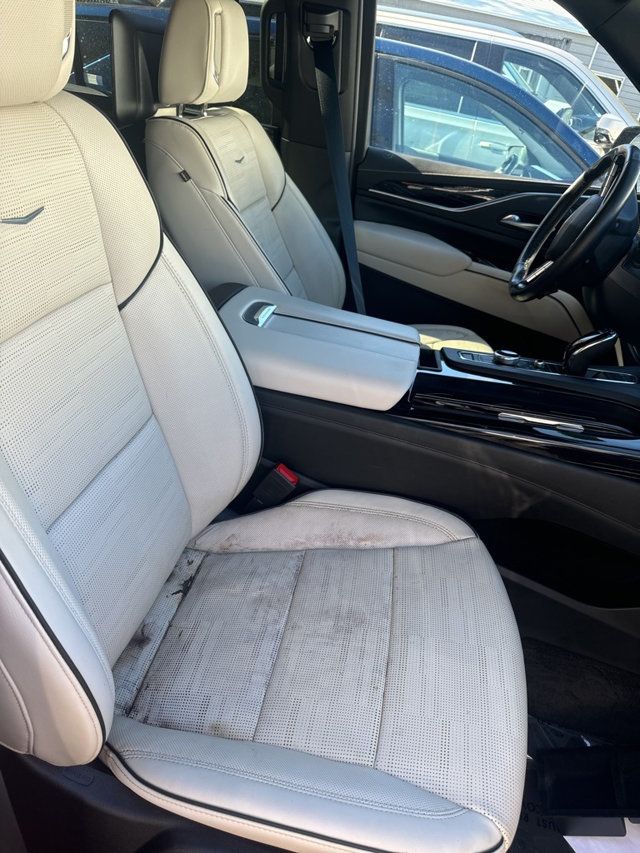 2023 Cadillac Escalade 4WD 4dr Sport - 22931774 - 6