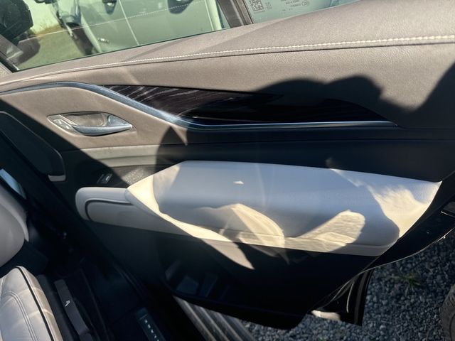 2023 Cadillac Escalade 4WD 4dr Sport - 22931774 - 7