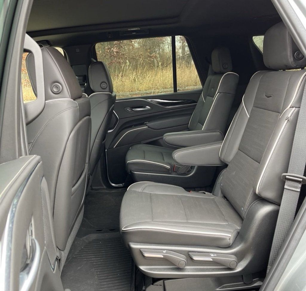 2023 Cadillac Escalade 4WD 4dr Sport - 22953638 - 16