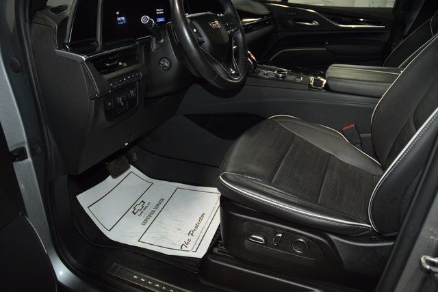 2023 Cadillac Escalade 4WD 4dr Sport - 22953638 - 43