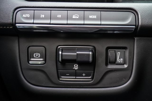 2023 Cadillac Escalade 4WD 4dr Sport - 22923982 - 28