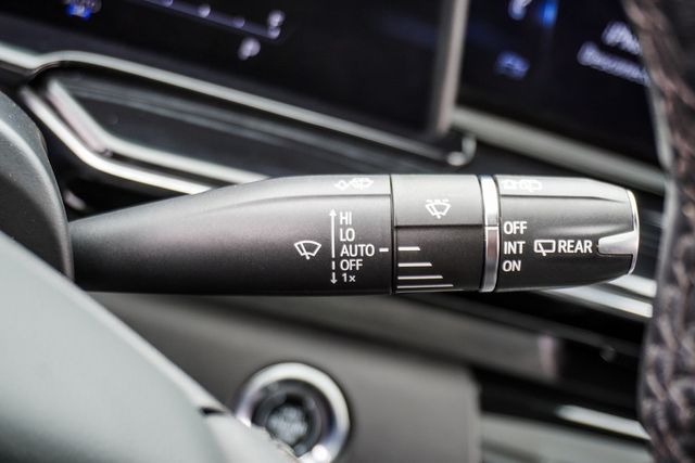 2023 Cadillac Escalade 4WD 4dr Sport - 22930130 - 23