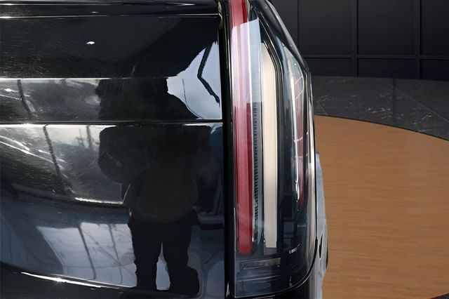 2023 Cadillac Escalade 4WD 4dr Sport - 22980298 - 51