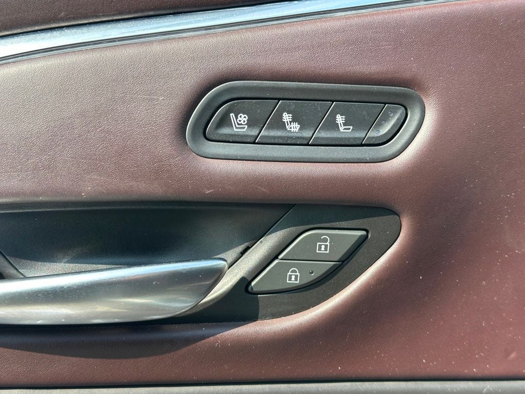 2023 Cadillac Escalade 4WD 4dr Sport Platinum - 23020876 - 18