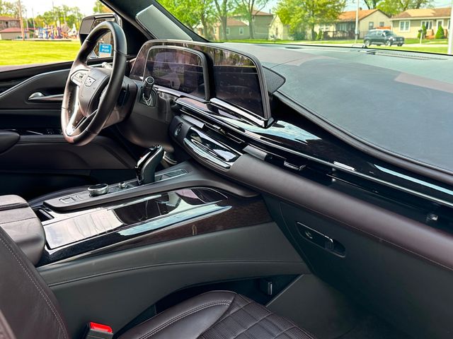 2023 Cadillac Escalade 4WD 4dr Sport Platinum - 23020876 - 32