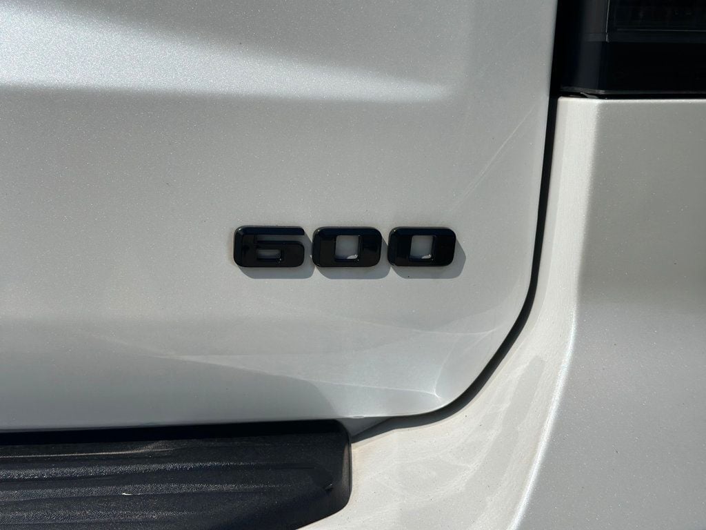 2023 Cadillac Escalade 4WD 4dr Sport Platinum - 23020876 - 7