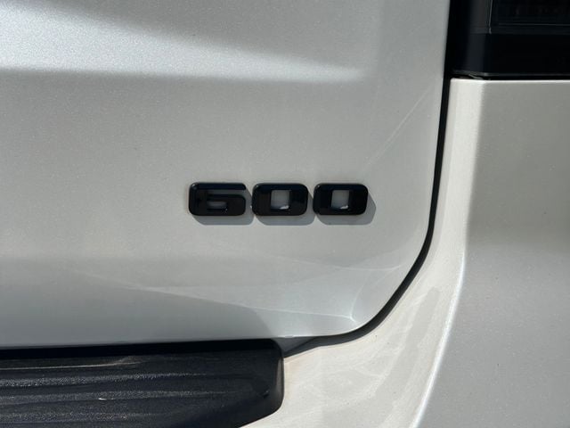 2023 Cadillac Escalade 4WD 4dr Sport Platinum - 23020876 - 7