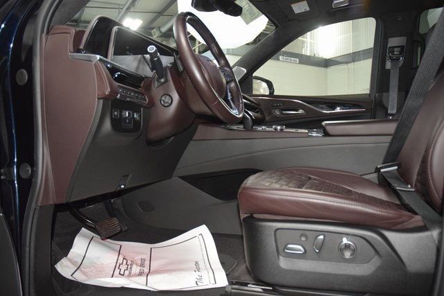 2023 Cadillac Escalade 4WD 4dr Sport Platinum - 22927605 - 37