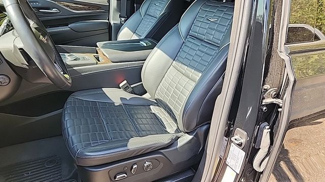 2023 Cadillac Escalade 4WD 4dr Sport Platinum - 22927800 - 13