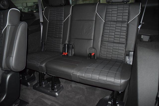 2023 Cadillac Escalade 4WD 4dr Sport Platinum - 22946080 - 45