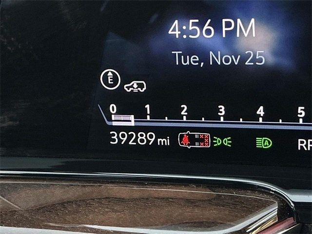 2023 Cadillac Escalade 4WD 4dr Sport Platinum - 22957174 - 18