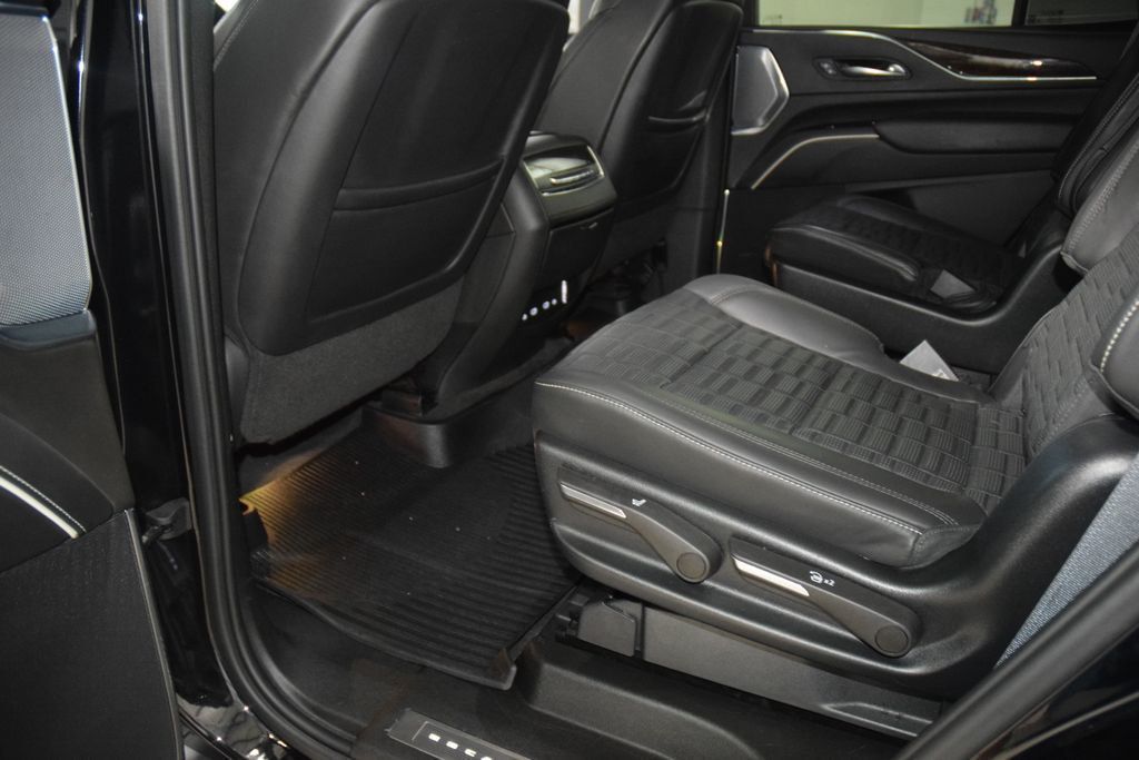 2023 Cadillac Escalade 4WD 4dr Sport Platinum - 23012535 - 42