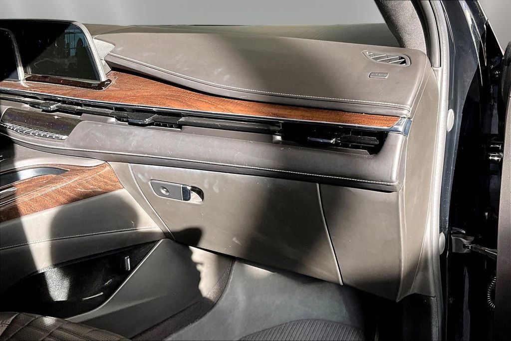 2023 Cadillac Escalade 4WD 4dr Sport Platinum - 23012535 - 8