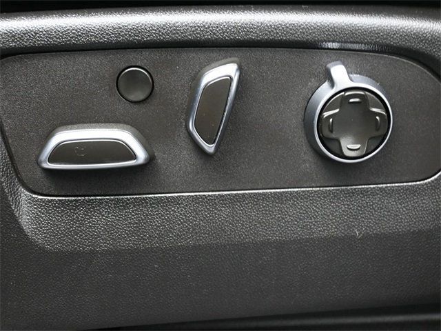 2023 Cadillac Escalade 4WD 4dr Sport Platinum - 22961112 - 13