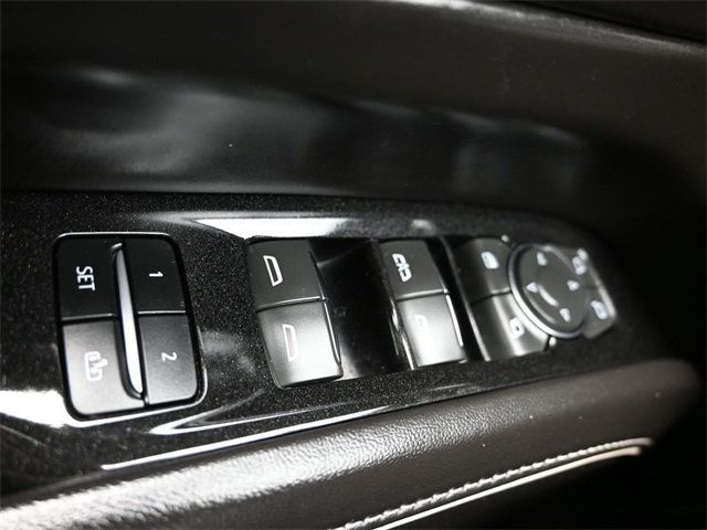 2023 Cadillac Escalade 4WD 4dr Sport Platinum - 22961112 - 33