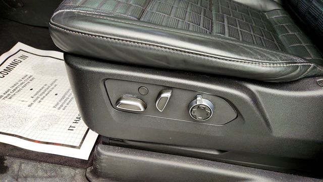 2023 Cadillac Escalade 4WD 4dr Sport Platinum w/ Onyx Package & Super Cruise Capability - 22971982 - 11