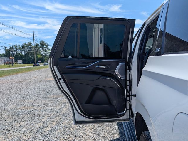 2023 Cadillac Escalade AWD 4dr V-Series - 23071793 - 10