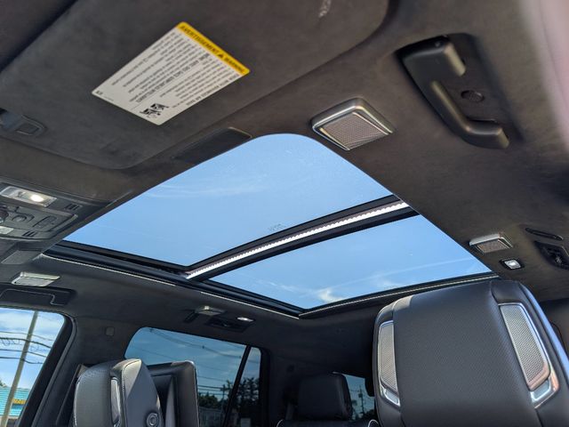 2023 Cadillac Escalade AWD 4dr V-Series - 23071793 - 15
