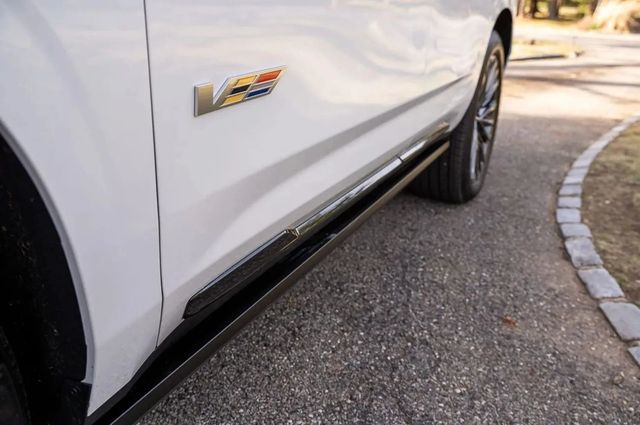 2023 Cadillac Escalade AWD 4dr V-Series - 22938493 - 24