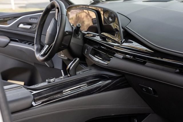 2023 Cadillac Escalade AWD 4dr V-Series - 22938493 - 42