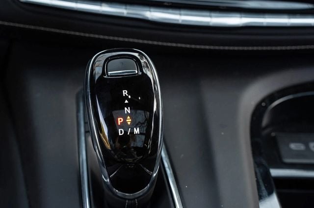 2023 Cadillac Escalade AWD 4dr V-Series - 22938493 - 44