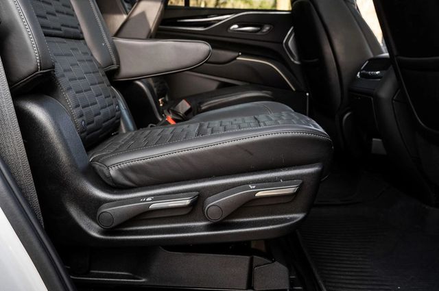 2023 Cadillac Escalade AWD 4dr V-Series - 22938493 - 56