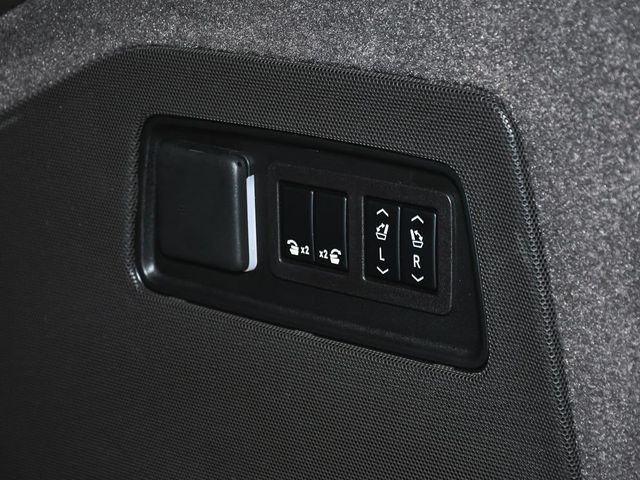 2023 Cadillac Escalade Sport - 23020630 - 70