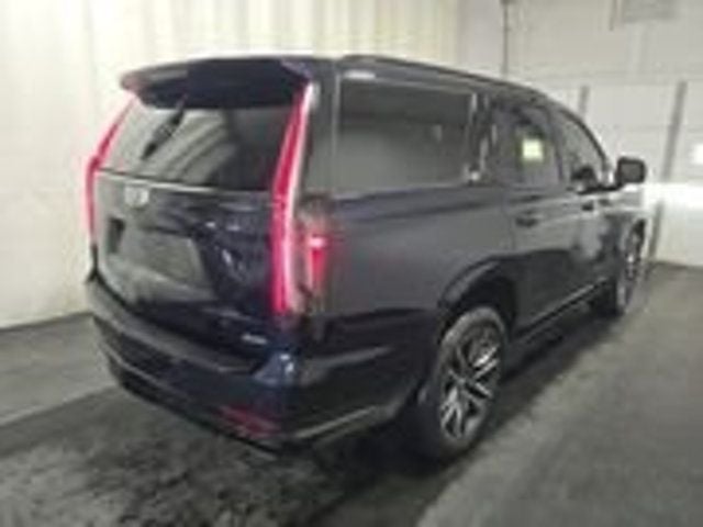 2023 Cadillac Escalade Sport Platinum photo 2