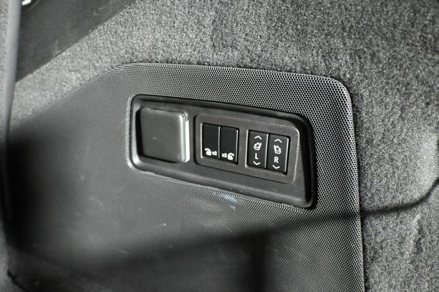 2023 Cadillac Escalade Sport Touring Package Entertainment System - 23072135 - 22