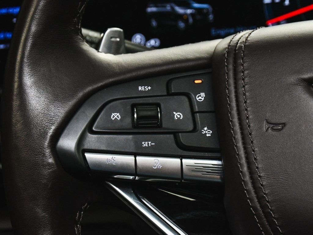 2023 Cadillac Escalade V-Series photo 26